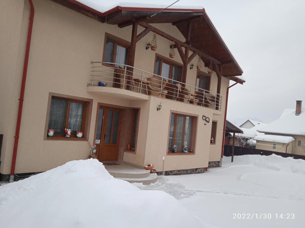 Casa Infinity Hotell Sovata Exteriör bild
