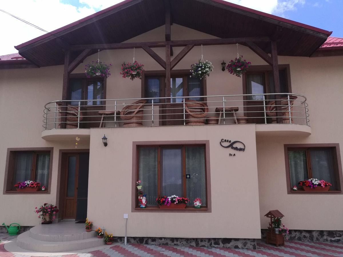 Casa Infinity Hotell Sovata Exteriör bild
